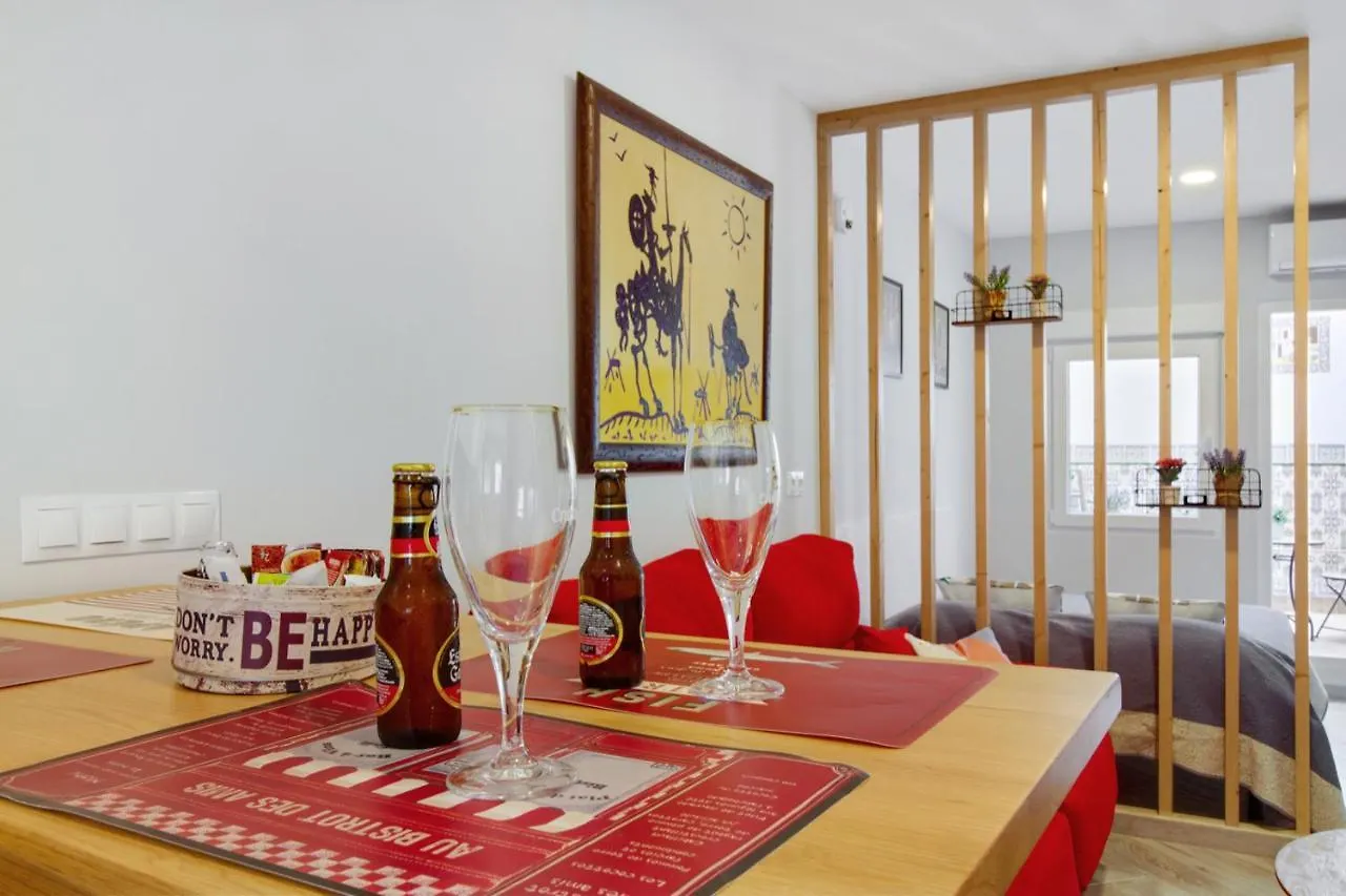 Barcelo 21, Parking On Request, Atico With Terrace & Studio With Patio, Center, Breakfast Included, Quite Neighborhood, Bc Málaga